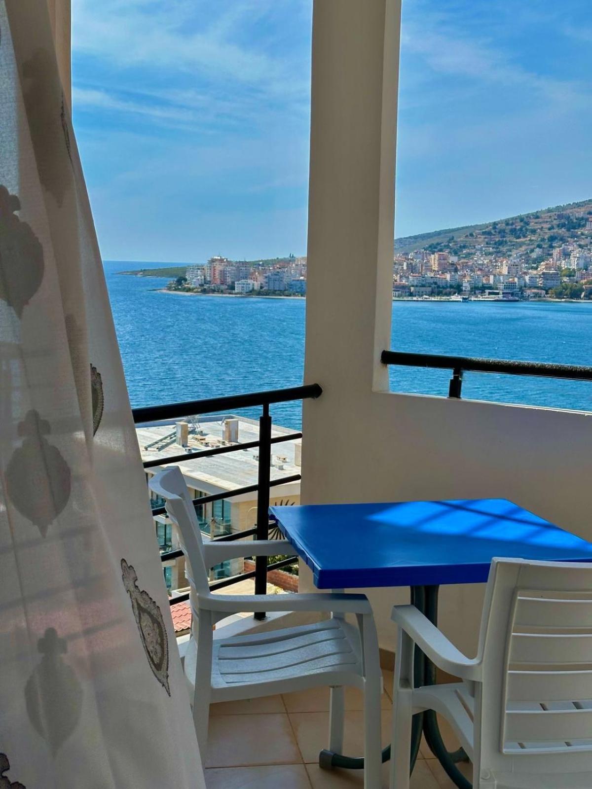 Esmeralda Apartaments Саранде Екстериор снимка