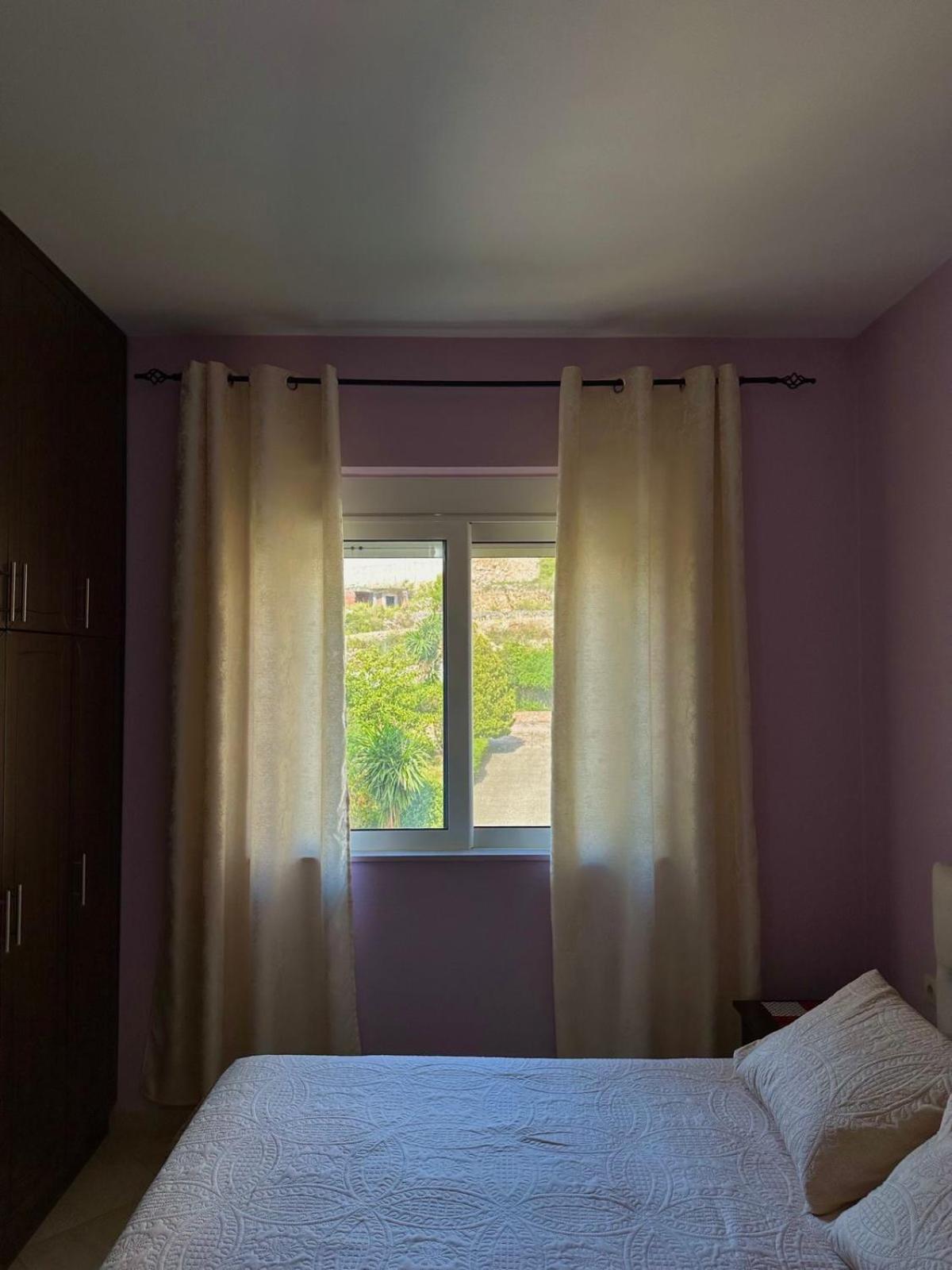Esmeralda Apartaments Саранде Екстериор снимка