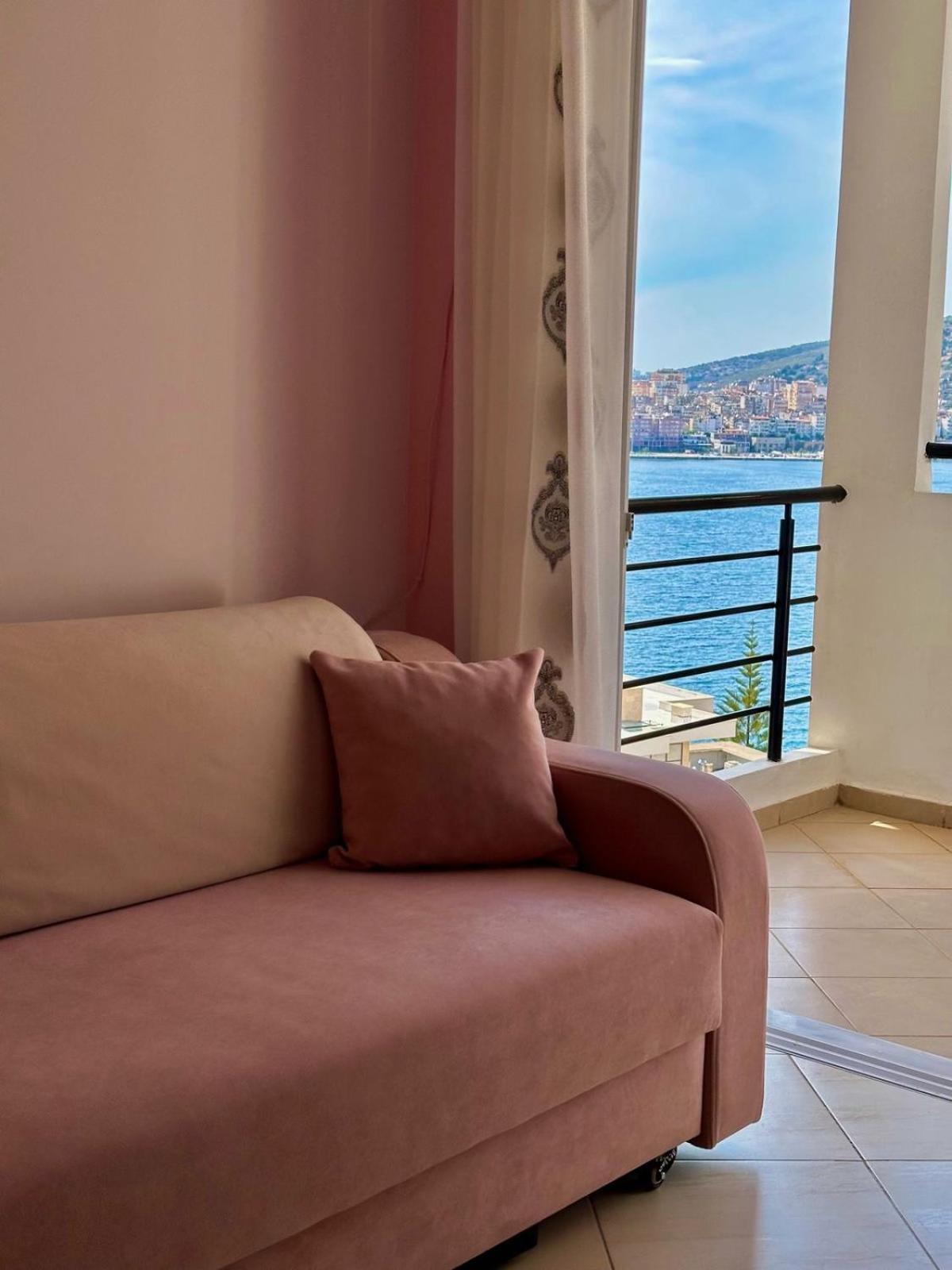 Esmeralda Apartaments Саранде Екстериор снимка