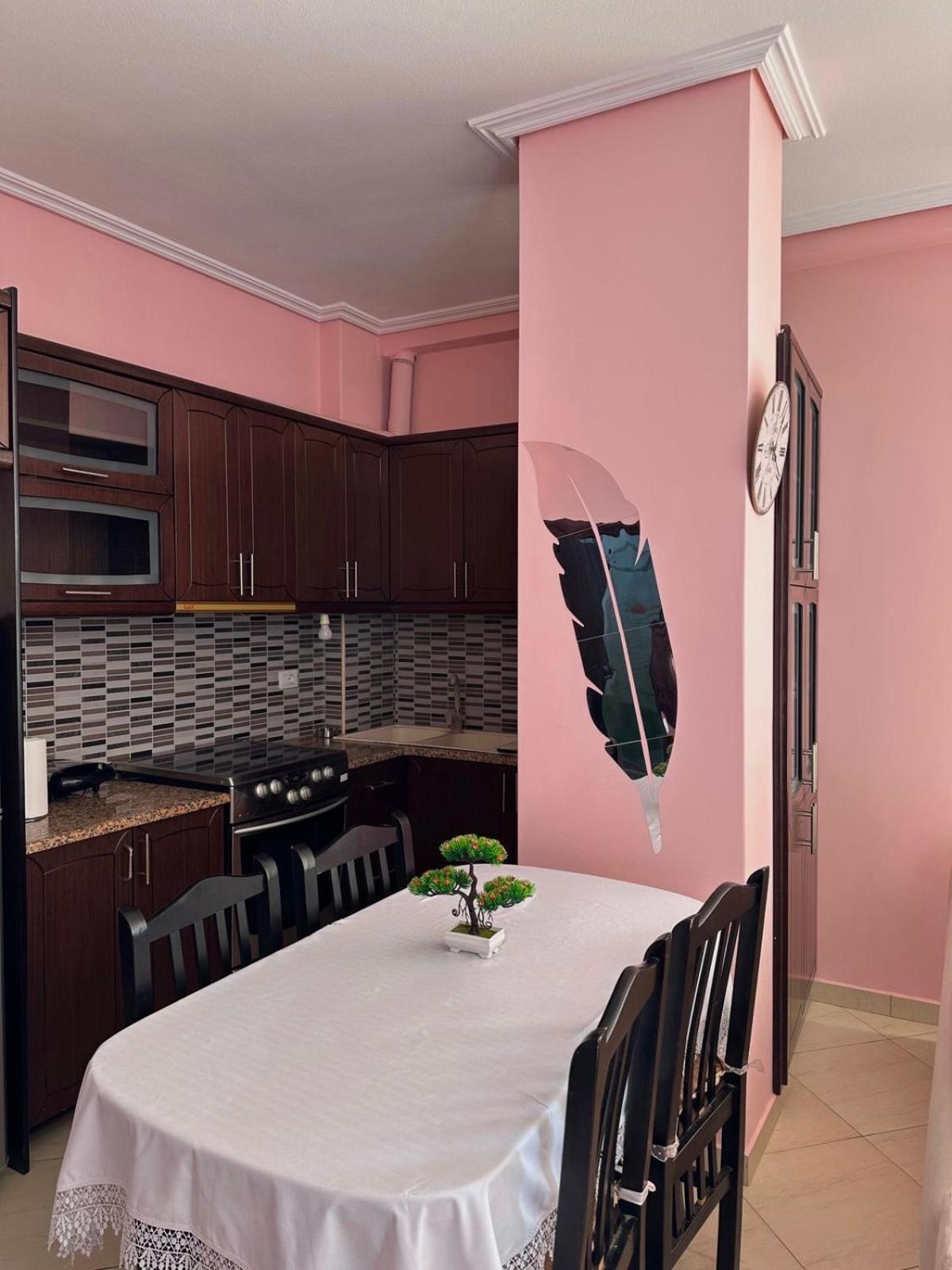 Esmeralda Apartaments Саранде Екстериор снимка